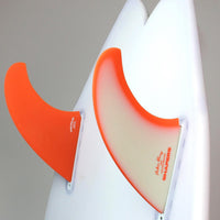 Shapers Fins - AP 5.59" (Futures) Asher Pacey Twin Fins + Trailer - Orange