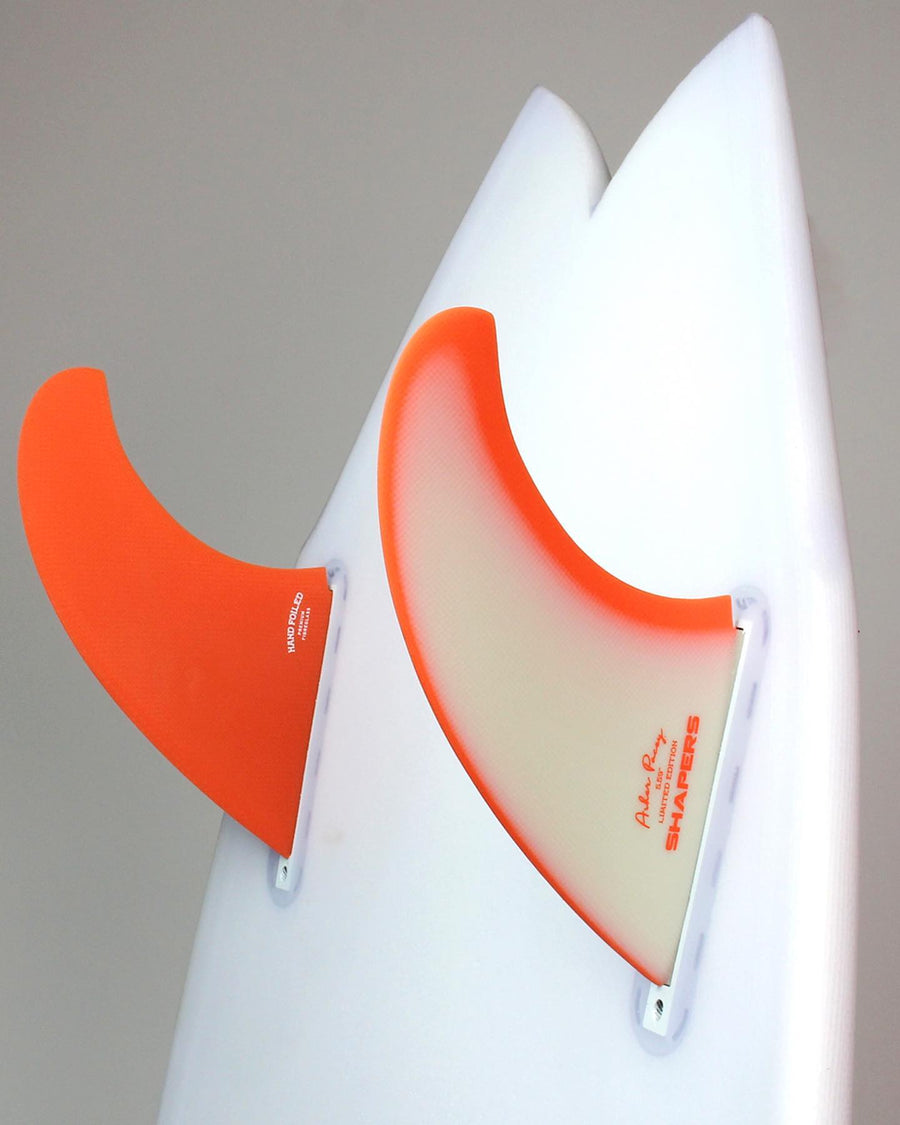 Shapers Fins - AP 5.59" (Futures) Asher Pacey Twin Fins + Trailer - Orange